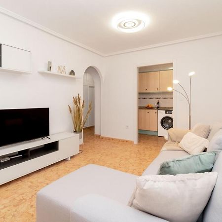 Apartament Piso En El Centro Torrevieja Zewnętrze zdjęcie
