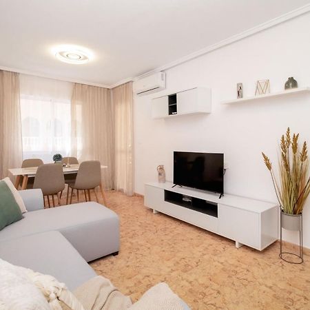 Apartament Piso En El Centro Torrevieja Zewnętrze zdjęcie