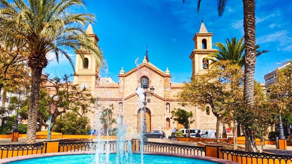 Apartament Piso En El Centro Torrevieja Zewnętrze zdjęcie