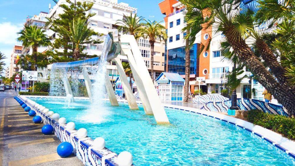 Apartament Piso En El Centro Torrevieja Zewnętrze zdjęcie